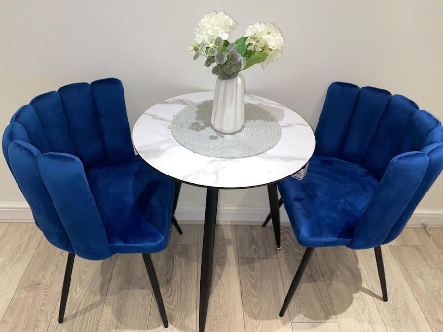Stylish Cosy Studio Apartment 그레이브젠드 외부 사진