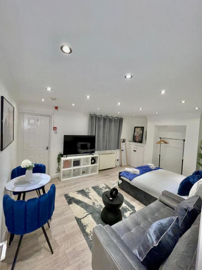 Stylish Cosy Studio Apartment 그레이브젠드 외부 사진